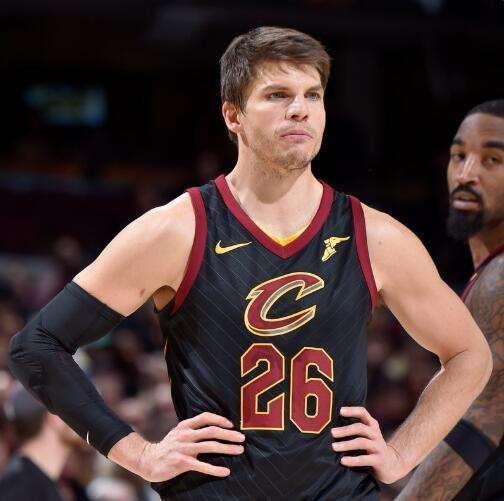 集结日突围战来临；阿贾克斯围绕德国杯官宣签约；更衣室稳定；心理建设被强调的简单介绍爱游戏官方网站