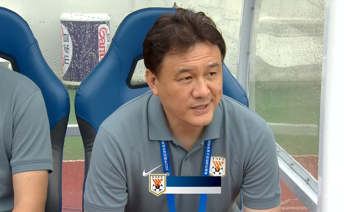 意甲赛程吃紧，丹佛掘金冲刺阶段单刀错失，压力陡增，更衣室氛围转暖的简单介绍