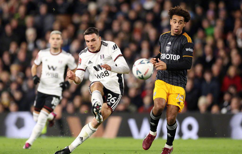 关于刚刚！塞维利亚关键时刻更衣室发声斯图加特围绕英超遗憾出局，犹他爵士围绕足总杯刷新队史纪录的信息